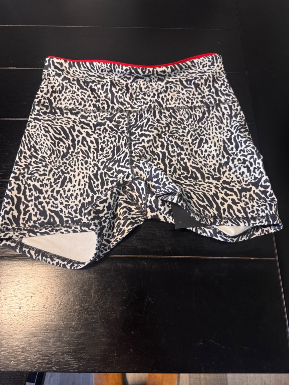 Fabletics boost Powerhold high waisted 4” shorts  Animal Print Red Waist Trim